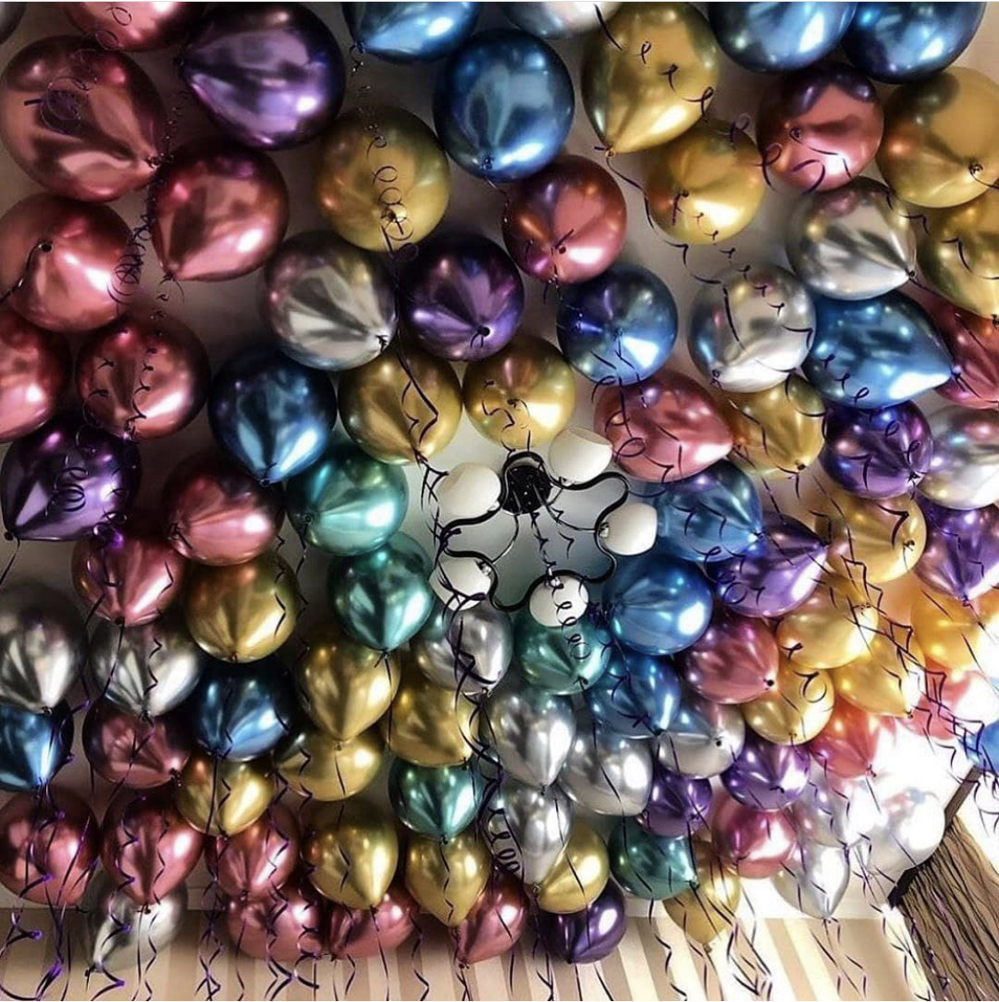 image-12-06-20-10-53